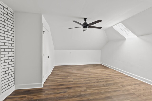 laundry room with washer hookup