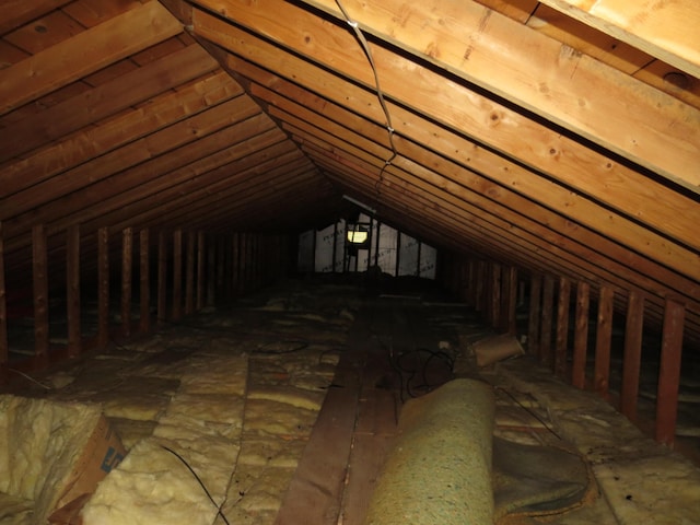 unfurnished bedroom with light carpet, a closet, and ceiling fan