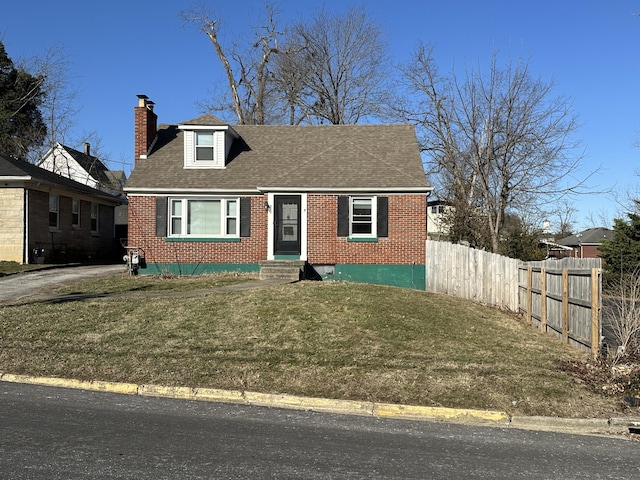 view of front facade featuring a front yard