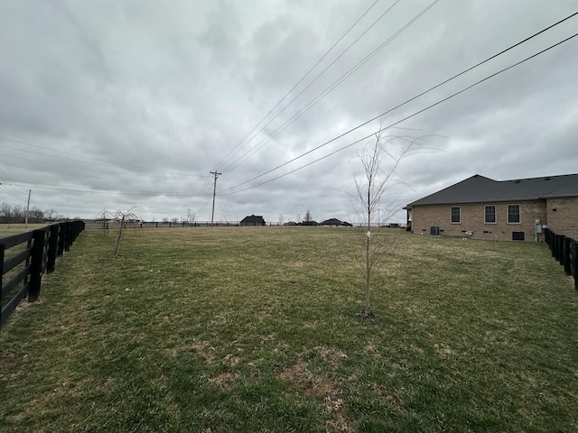 view of yard featuring fence