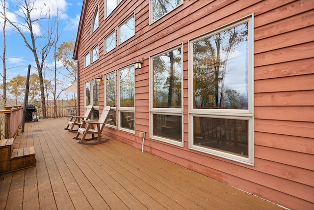 view of wooden deck