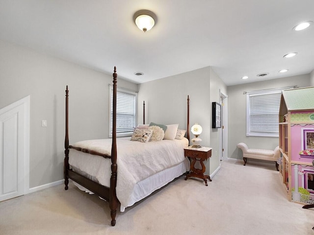 bedroom with carpet flooring