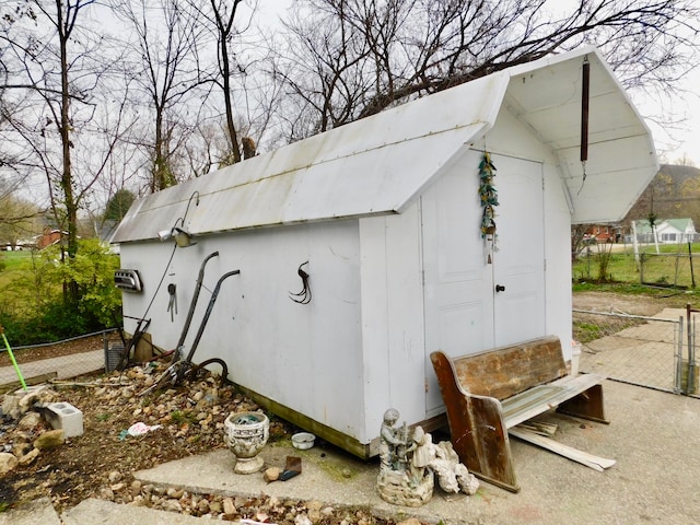 view of outbuilding