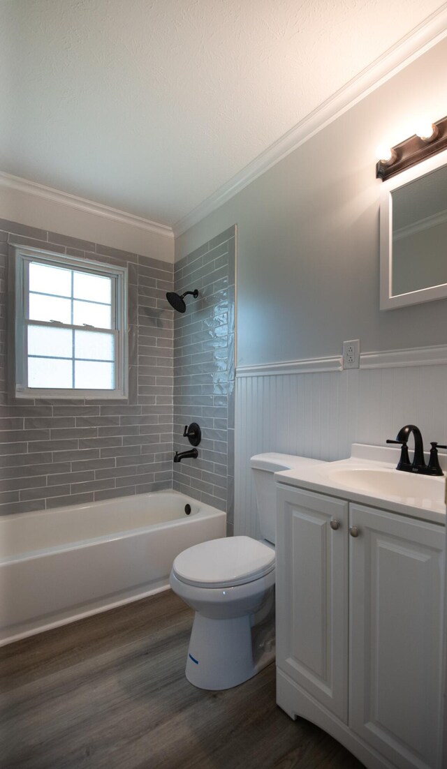 bedroom with ceiling fan and a textured ceiling