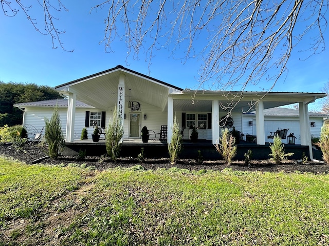 view of front facade with a porch