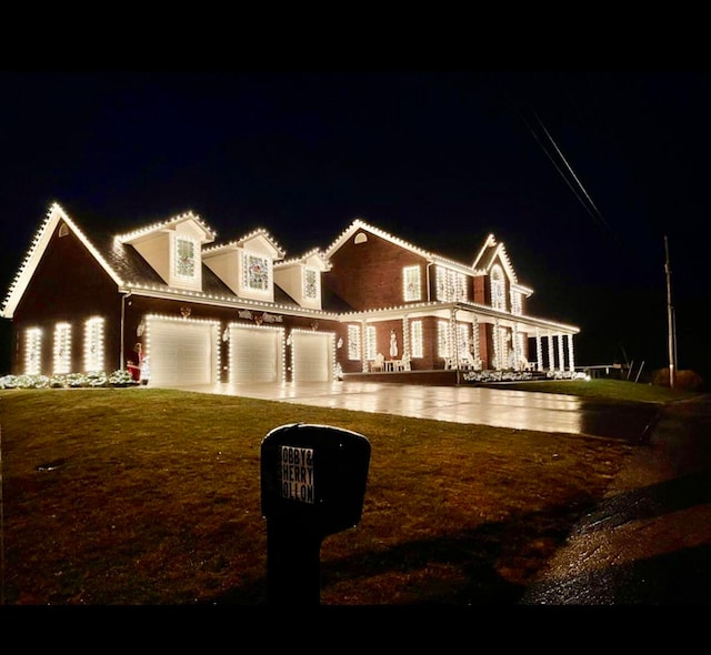 view of front of house with a garage