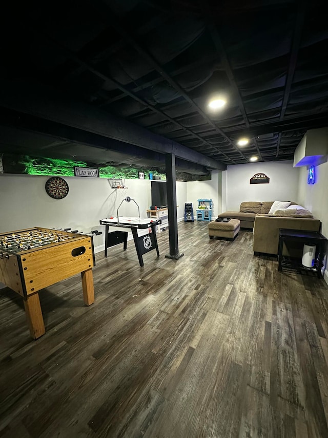 playroom with hardwood / wood-style flooring