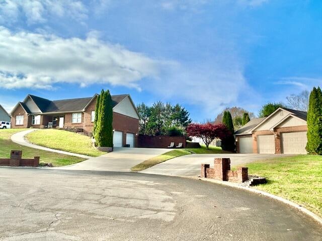 151 Surrounding Hills Dr, Somerset, KY 42503 - view of street