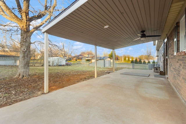 view of patio with ceiling fan