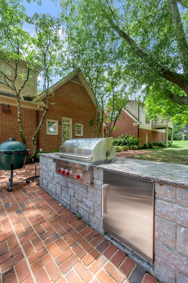1821 Delong Rd, Lexington, KY 40515 - view of patio / terrace featuring exterior kitchen and grilling area
