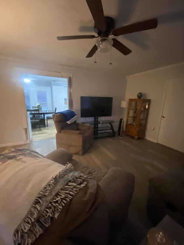 living room with ceiling fan