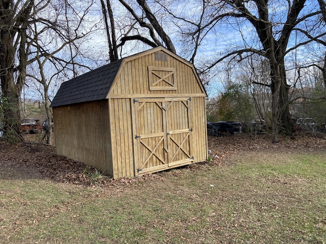 view of outdoor structure