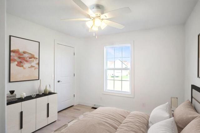 living room with ceiling fan