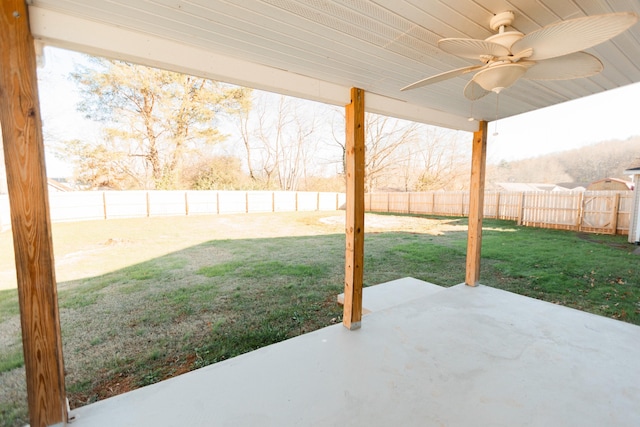 view of patio / terrace with ceiling fan