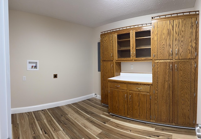 18 Ash Dr, Nancy, KY 42544 - bar featuring dark wood-style floors and baseboards