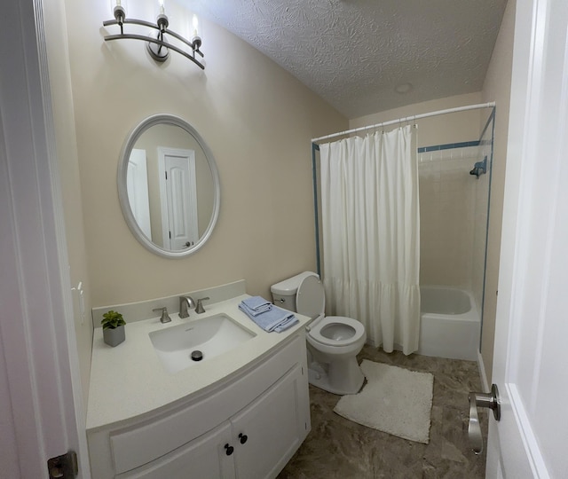 18 Ash Dr, Nancy, KY 42544 - full bath featuring toilet, vanity, shower / bath combination with curtain, and a textured ceiling