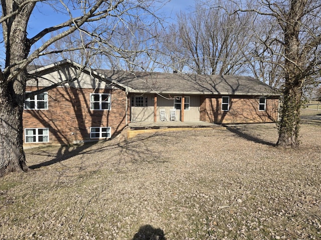 view of front of property with a patio area