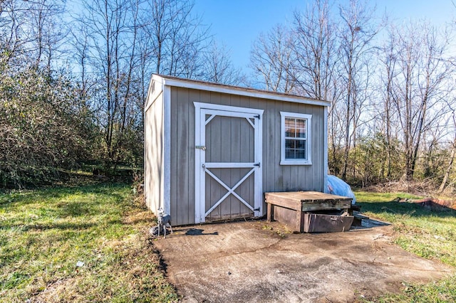 view of outdoor structure