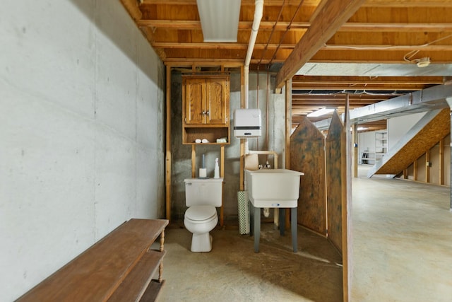 basement featuring sink