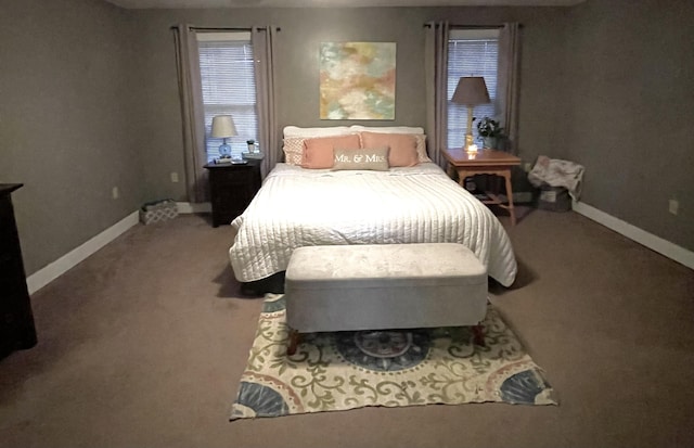 bedroom with carpet flooring