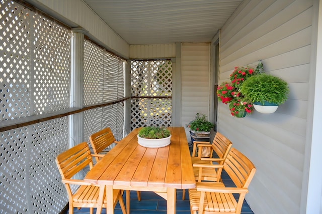 sunroom with a healthy amount of sunlight