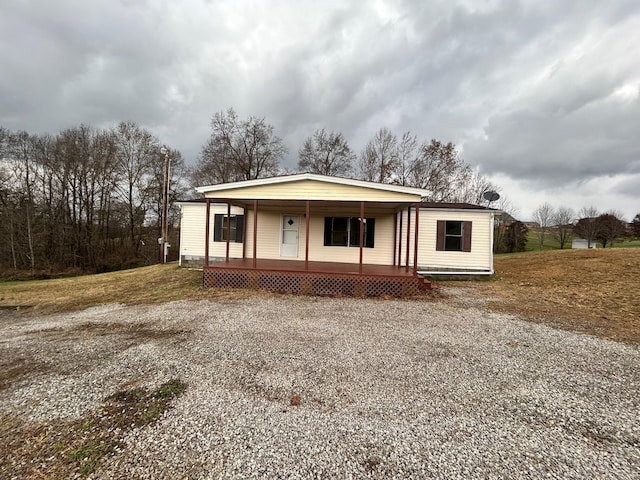 view of front of house featuring covered porch