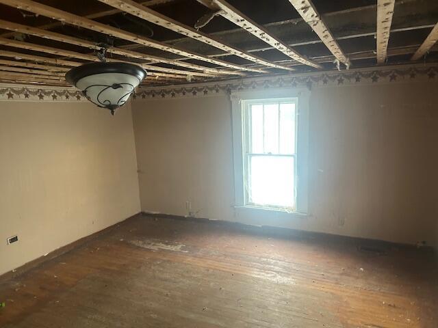 view of unfurnished room