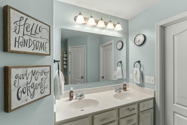 bathroom with vanity