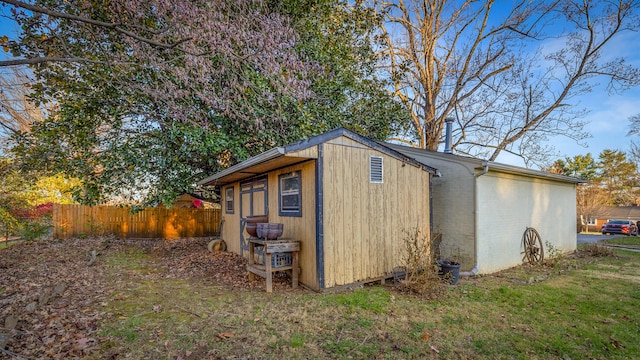 view of outbuilding