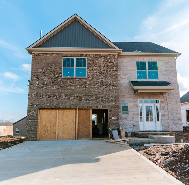 view of front of house featuring a garage