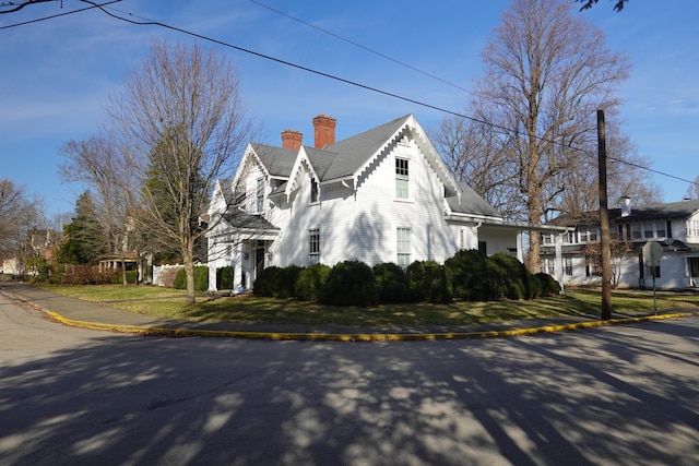 view of side of property