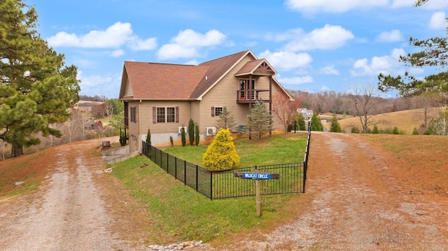 exterior space featuring a front lawn