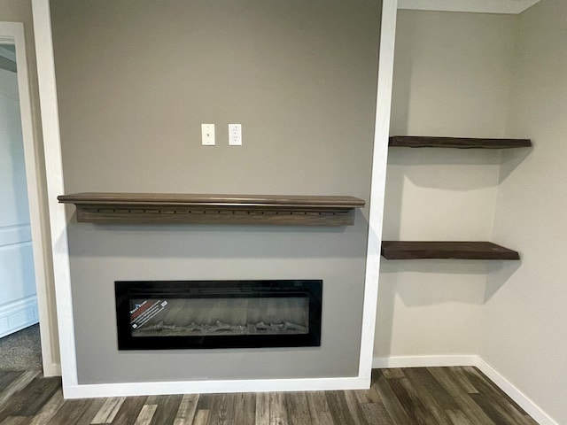 room details featuring wood-type flooring