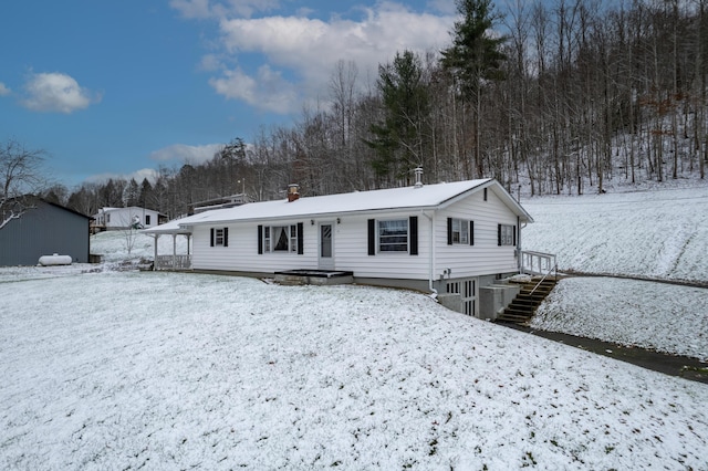 view of front of home