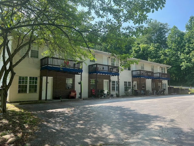 view of building exterior