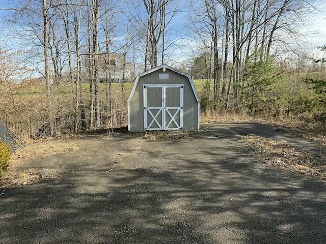 view of outdoor structure