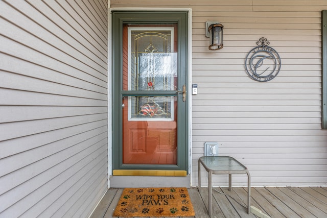 view of doorway to property