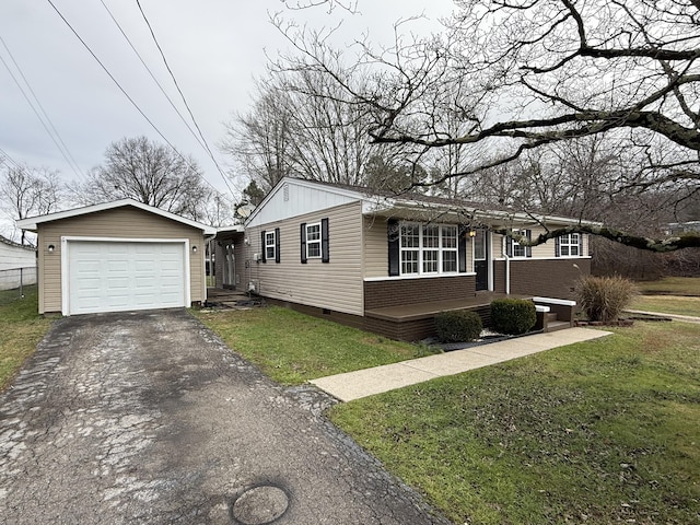 view of front of home with a front yard