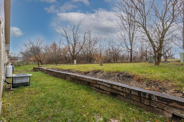 view of yard featuring central AC unit