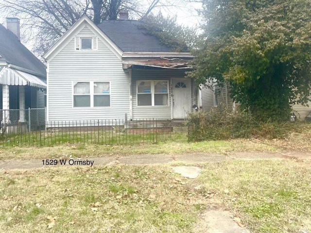 view of front of property