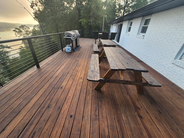 view of deck at dusk