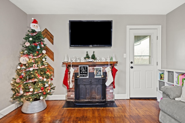 living room with hardwood / wood-style flooring