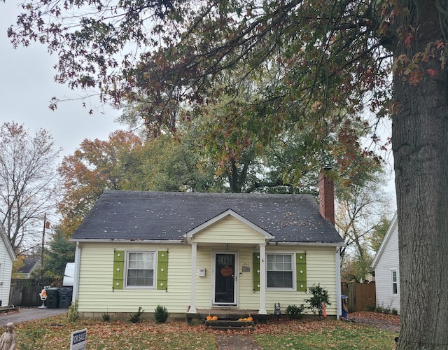 view of front of property