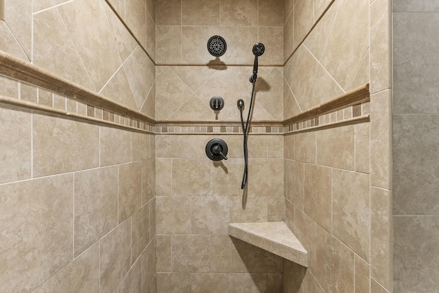 details featuring a tile shower