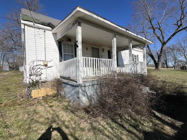 view of front of home with a porch