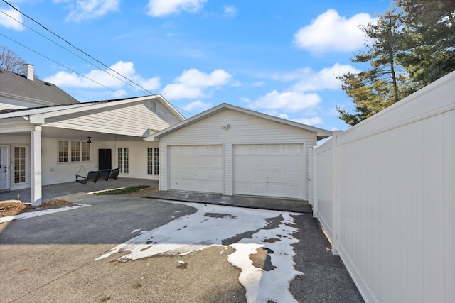 garage featuring covered porch