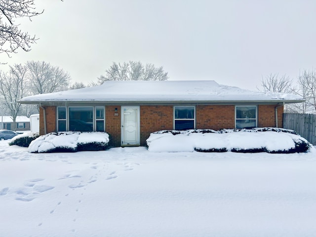 view of front of property