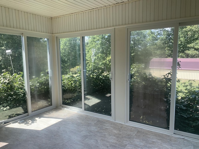 view of unfurnished sunroom