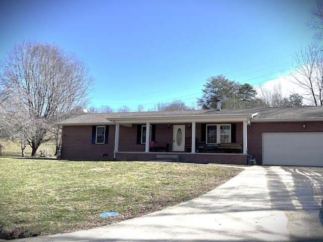 ranch-style home with driveway, a porch, a front lawn, a garage, and crawl space