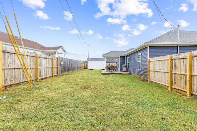 view of yard with a patio area